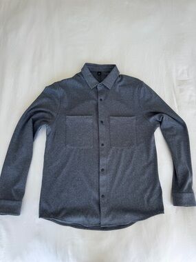 lululemon athletica Men's Button-Front Casual Shirt in Charcoal Gray